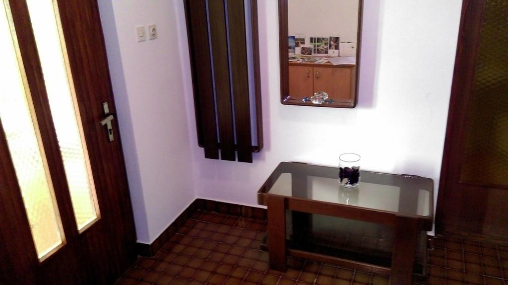 Rina Apartments ลาบิน ภายนอก รูปภาพ